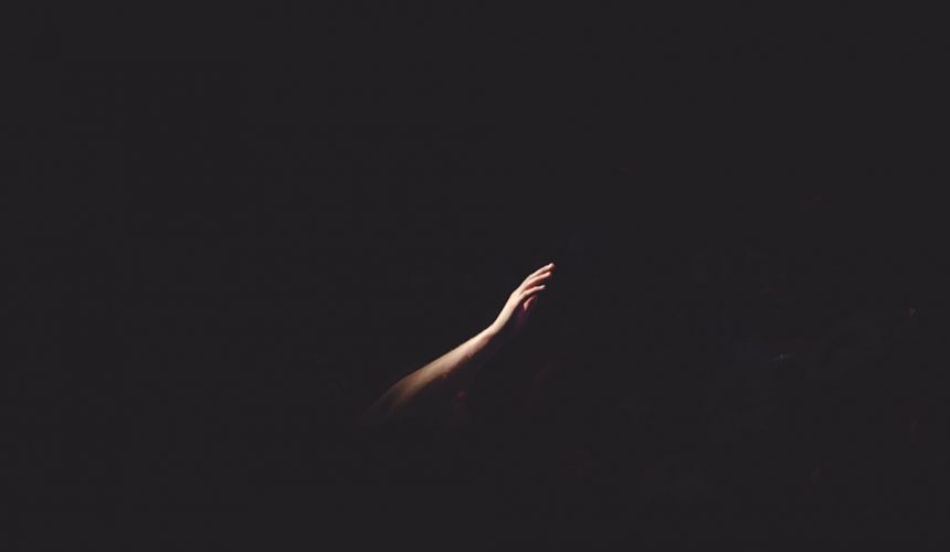 When Darkness Descends