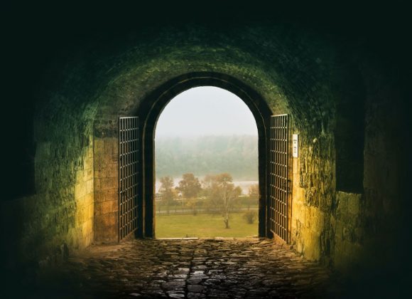 The Mysterious Gate Between Worlds The Mysterious Gate Between Worlds